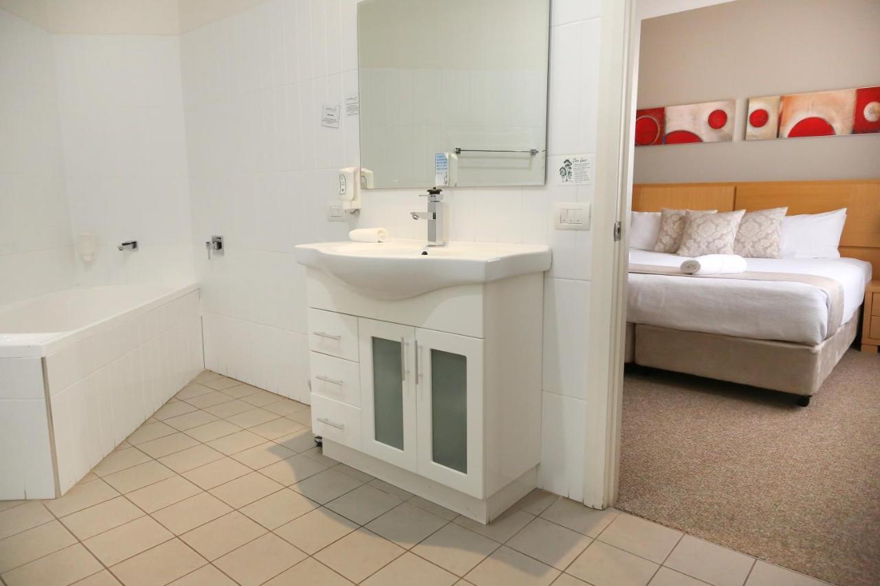 Centrepoint Apartments 그리피스 외부 사진